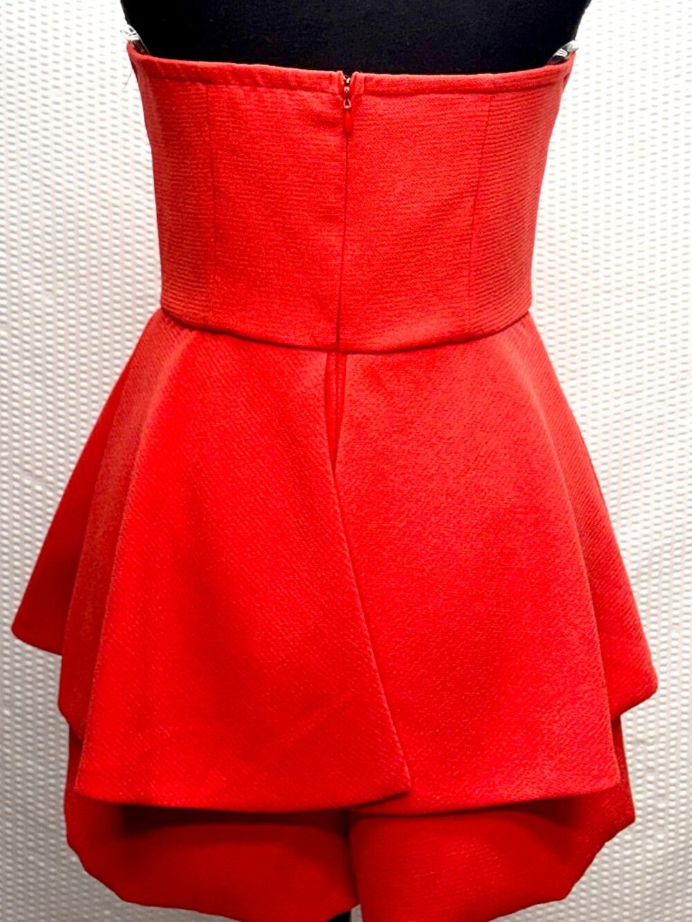 DO+BE Strapless Peplum Romper Womenβs S Orange Tiered Structured Jumpsuit - Picture 2 of 8